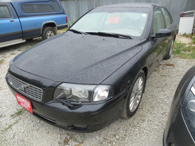 2004 Volvo S80 LE 4x4 SUV