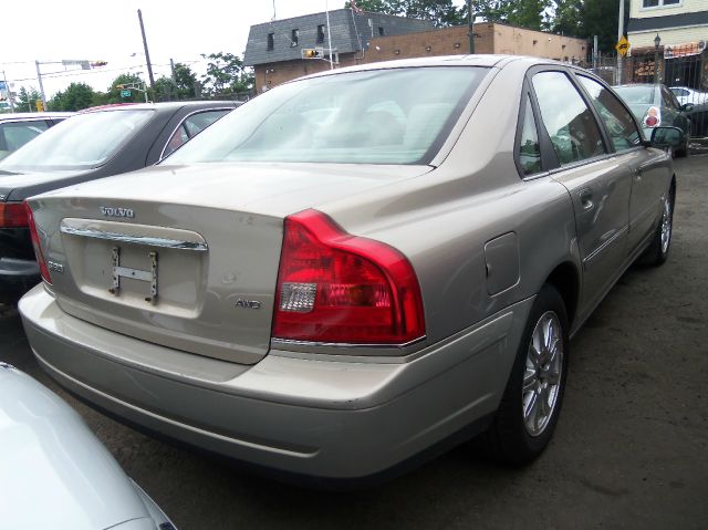 2004 Volvo S80 Sport 4x4 SUV