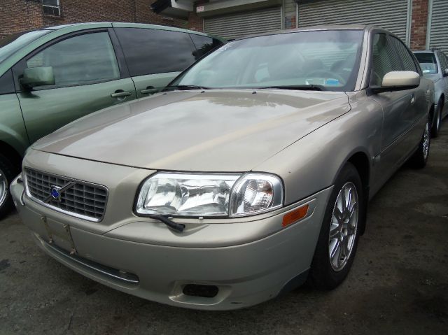 2004 Volvo S80 Sport 4x4 SUV