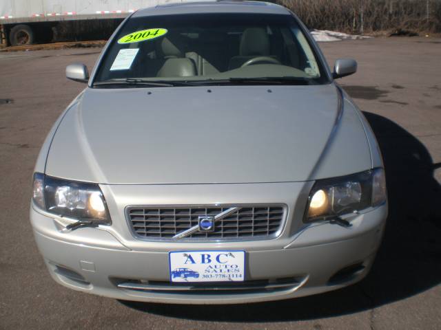 2004 Volvo S80 4WD 4dr Sport