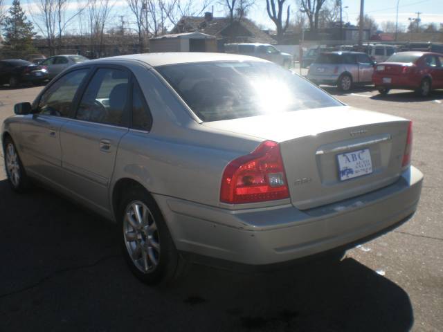 2004 Volvo S80 4WD 4dr Sport