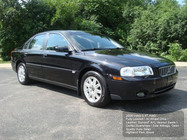 2005 Volvo S80 Sport 4x4 SUV