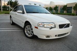 2005 Volvo S80 Sport 4x4 SUV