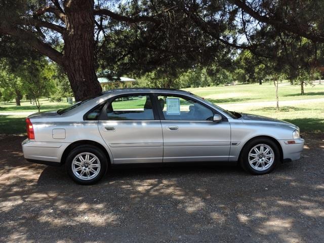 2005 Volvo S80 4WD 4dr Sport