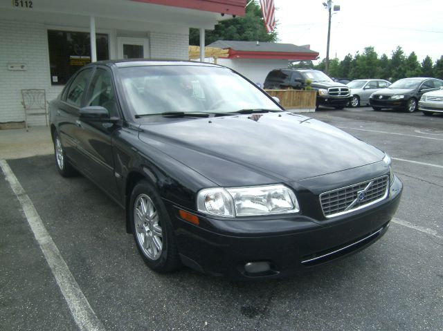 2005 Volvo S80 4WD 4dr Sport