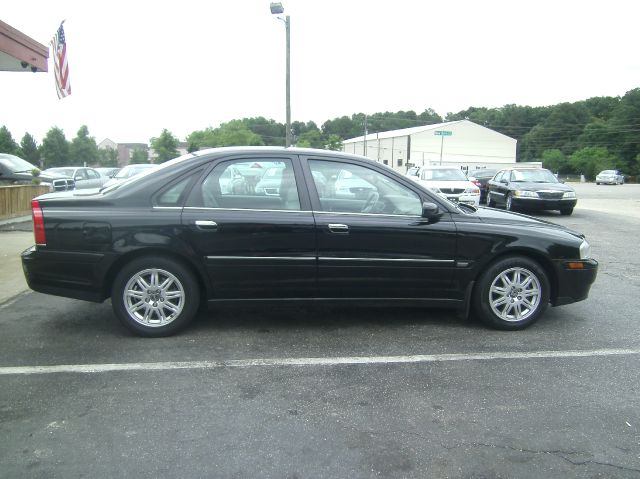 2005 Volvo S80 4WD 4dr Sport