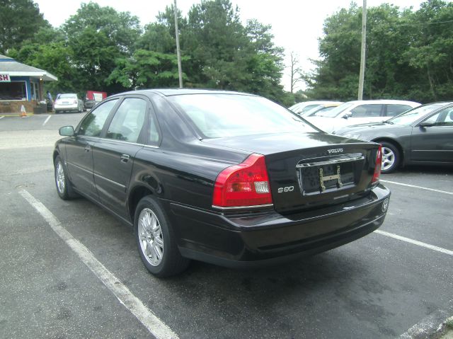 2005 Volvo S80 4WD 4dr Sport