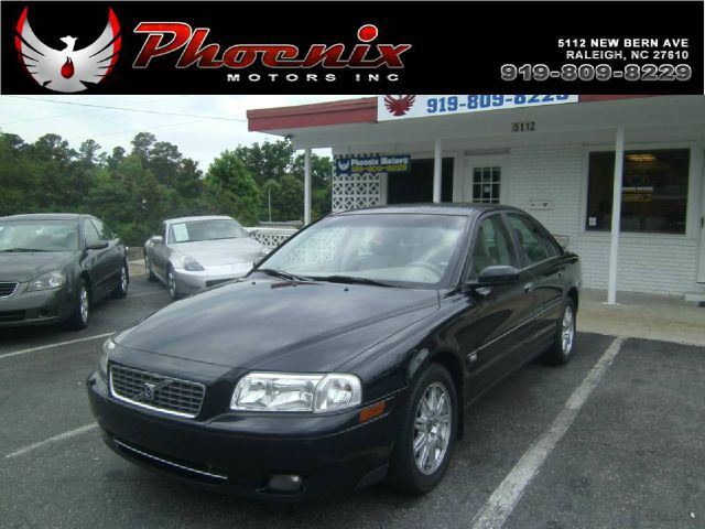 2005 Volvo S80 4WD 4dr Sport