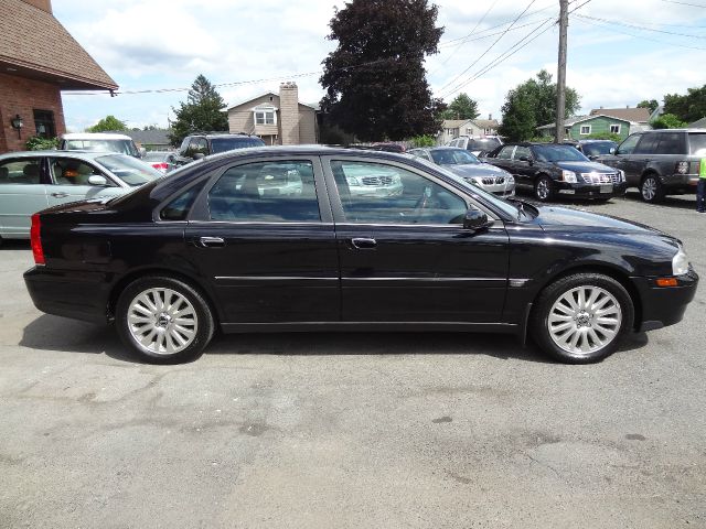 2006 Volvo S80 4WD 4dr Sport