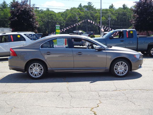 2007 Volvo S80 EX - DUAL Power Doors