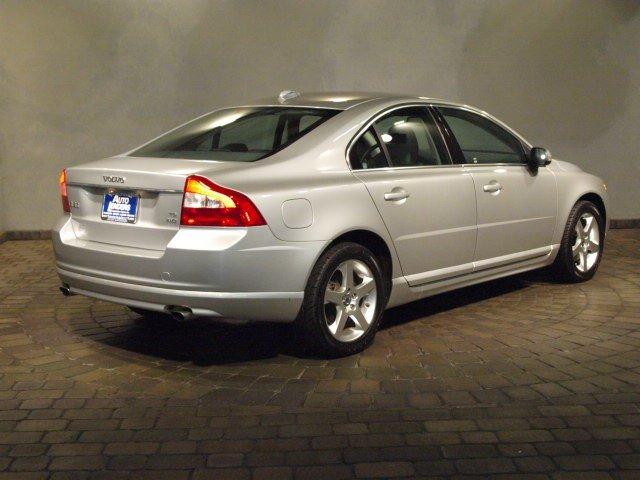 2008 Volvo S80 3.0si Navigation Pano Htd Sts