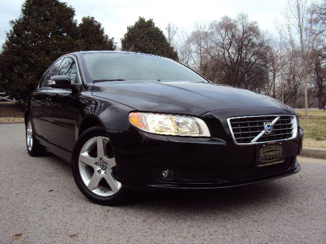 2008 Volvo S80 Lariat EXT 4X4