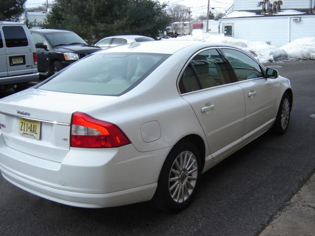 2008 Volvo S80 Base