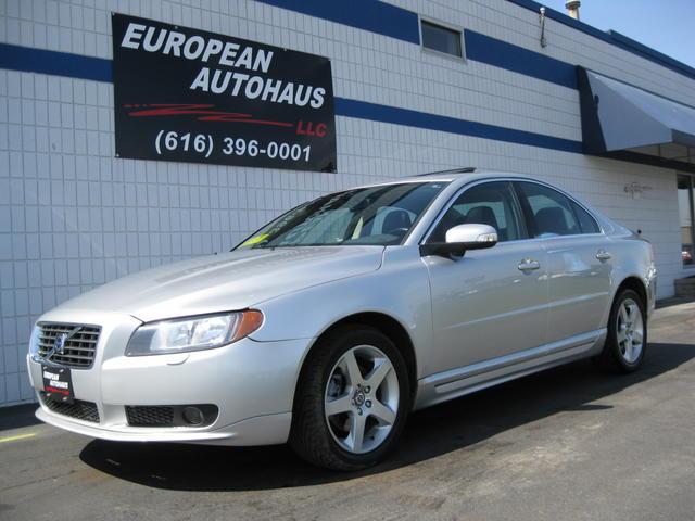 2008 Volvo S80 LE 4x4 SUV