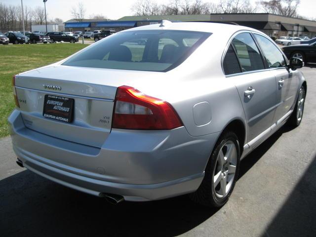 2008 Volvo S80 LE 4x4 SUV