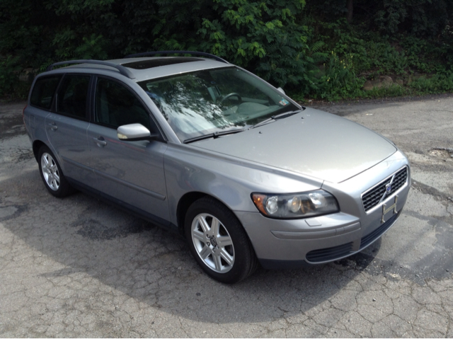 2006 Volvo V50 4X4 ED. Bauer EL