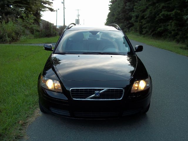 2006 Volvo V50 4X4 ED. Bauer EL