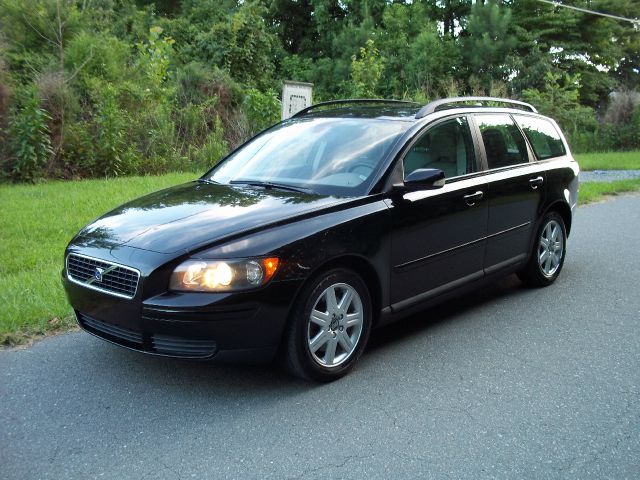 2006 Volvo V50 4X4 ED. Bauer EL