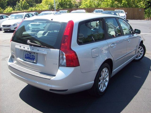 2009 Volvo V50 4X4 ED. Bauer EL