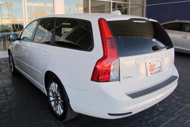 2010 Volvo V50 4X4 ED. Bauer EL