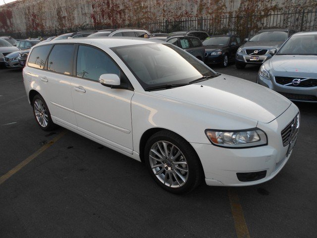 2010 Volvo V50 4X4 ED. Bauer EL