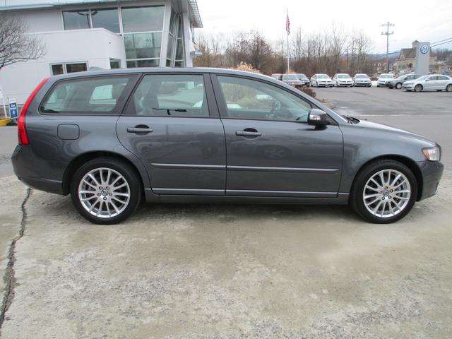 2010 Volvo V50 4X4 ED. Bauer EL