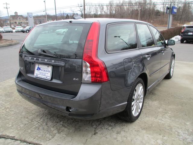 2010 Volvo V50 4X4 ED. Bauer EL