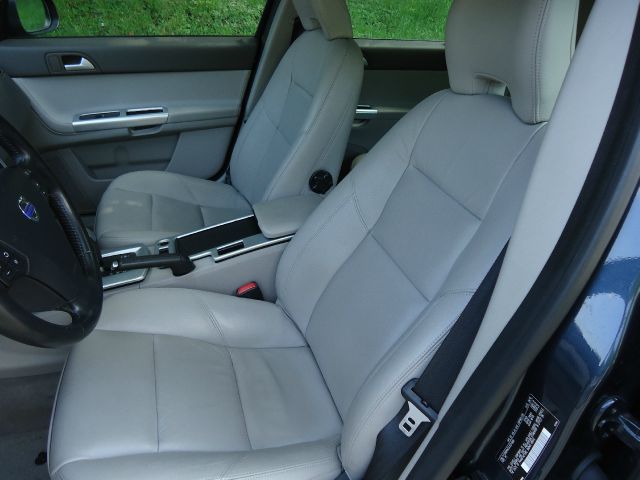 2010 Volvo V50 4X4 ED. Bauer EL