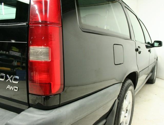 1998 Volvo V70 LE 4D Passenger Van