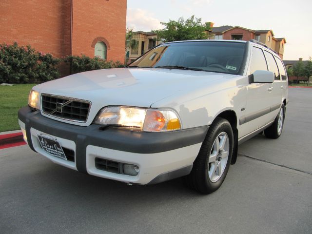 1998 Volvo V70 EX - DUAL Power Doors