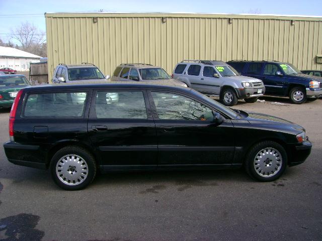 2001 Volvo V70 I W/premium Pkg