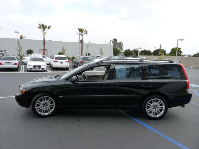 2001 Volvo V70 4X4 ED. Bauer EL