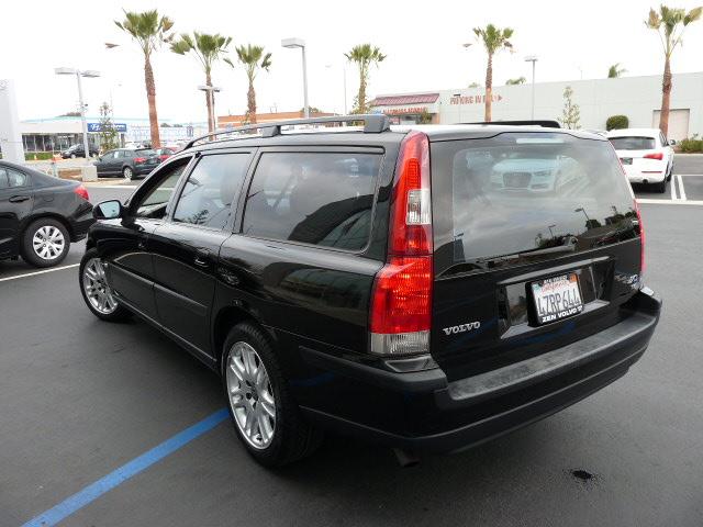 2001 Volvo V70 4X4 ED. Bauer EL