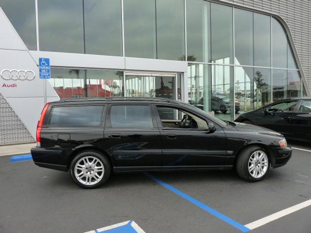 2001 Volvo V70 4X4 ED. Bauer EL