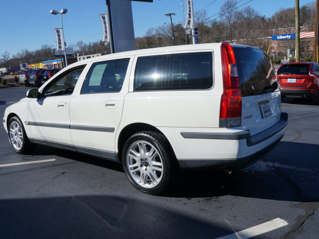 2001 Volvo V70 4X4 ED. Bauer EL