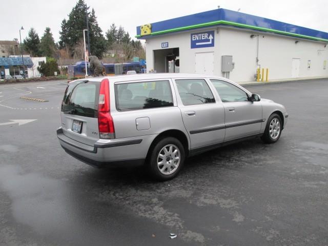 2002 Volvo V70 4WD 4dr Sport