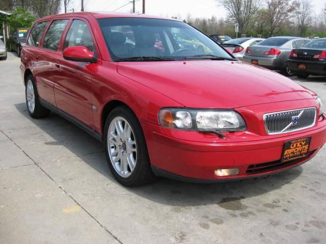 2002 Volvo V70 4X4 ED. Bauer EL