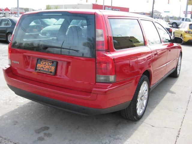 2002 Volvo V70 4X4 ED. Bauer EL