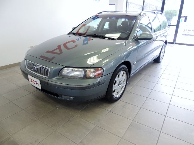 2002 Volvo V70 4X4 ED. Bauer EL