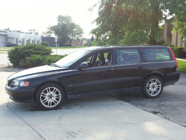 2003 Volvo V70 4X4 ED. Bauer EL