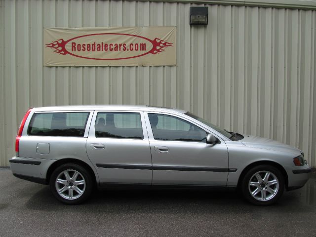 2003 Volvo V70 I W/premium Pkg