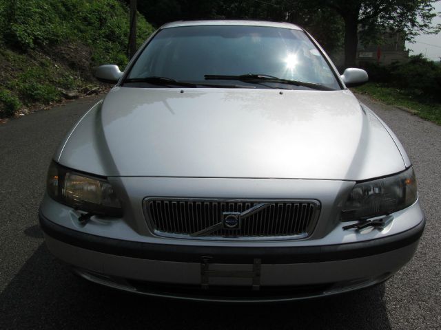 2003 Volvo V70 I W/premium Pkg