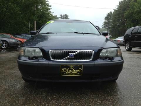 2004 Volvo V70 Sport 4x4 SUV