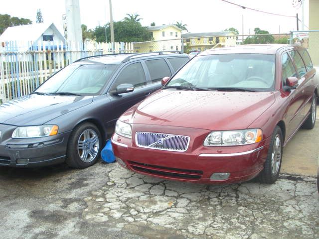 2007 Volvo V70 4WD 4dr Sport