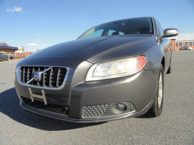 2008 Volvo V70 SES 5dr