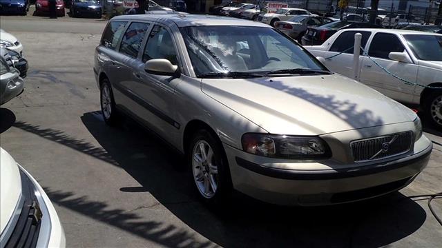 2003 Volvo V70 24t Unknown