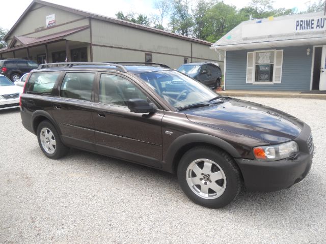 2001 Volvo V70 XC EX - DUAL Power Doors