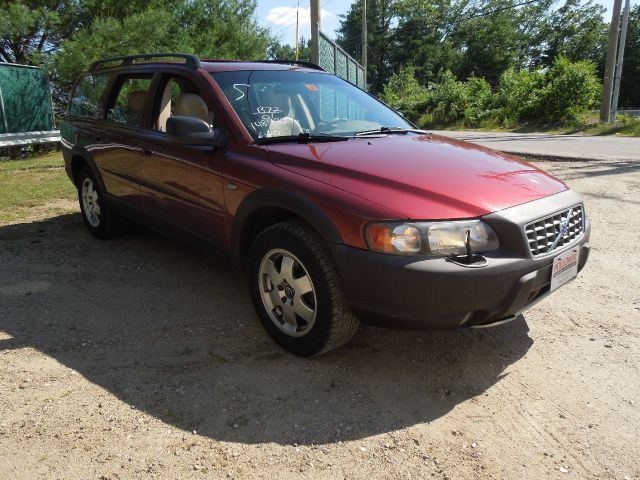 2001 Volvo V70 XC EX - DUAL Power Doors