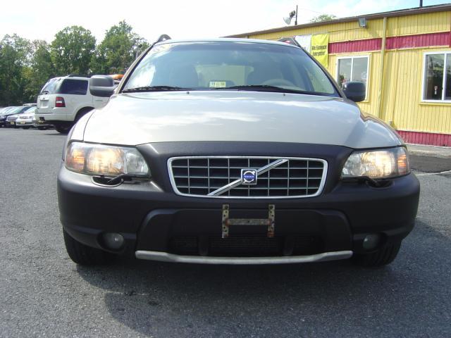 2001 Volvo V70 XC S Convertible 2D