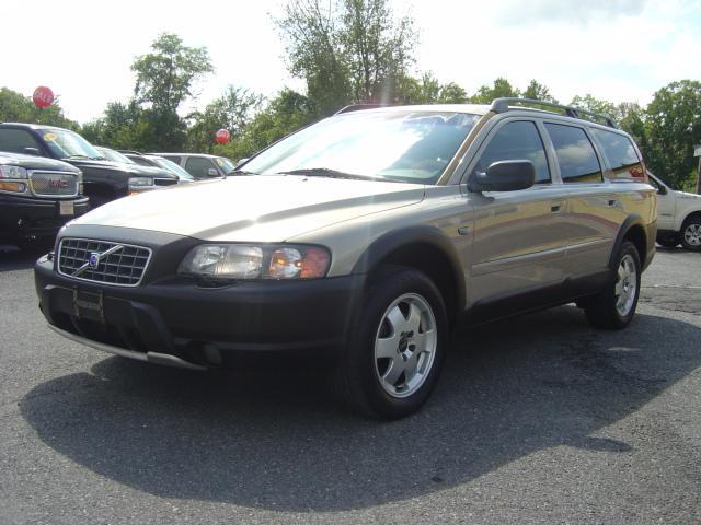 2001 Volvo V70 XC S Convertible 2D